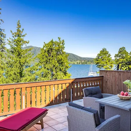 Tegernsee-blick Mit Bergblick