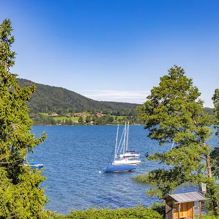 Tegernsee-blick Mit Bergblick * テガーンゼー