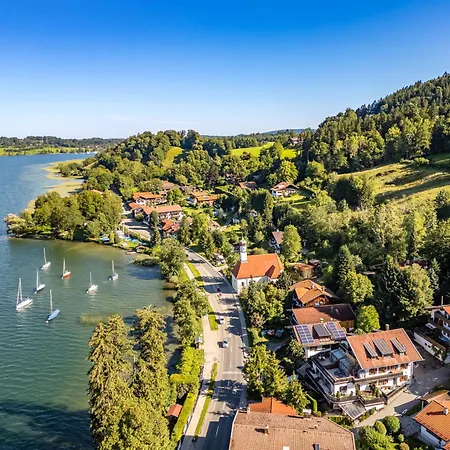 アパート Tegernsee-blick Mit Bergblick テガーンゼー
