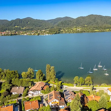 Tegernsee-blick Mit Bergblick アパート *